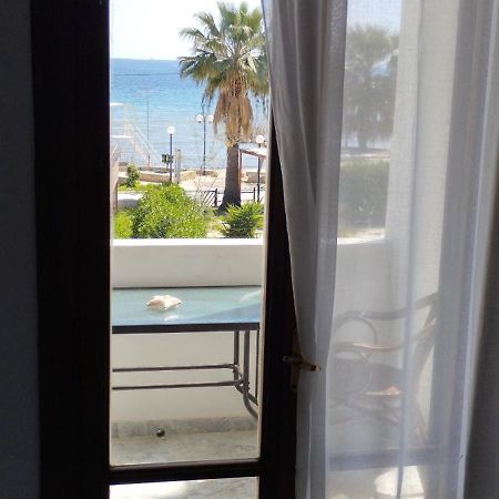 Παραθαλασσια Στουντιο Μιχαλιας Sea View Studio Michalias Agia Marina  المظهر الخارجي الصورة