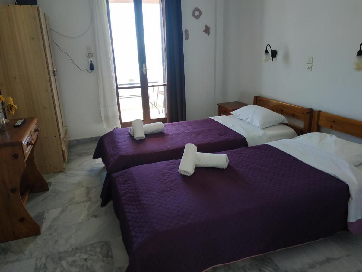 Παραθαλασσια Στουντιο Μιχαλιας Sea View Studio Michalias Agia Marina  المظهر الخارجي الصورة