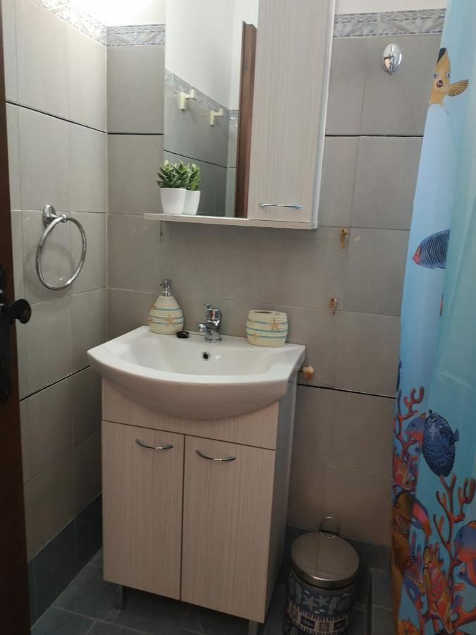 Παραθαλασσια Στουντιο Μιχαλιας Sea View Studio Michalias Agia Marina  المظهر الخارجي الصورة